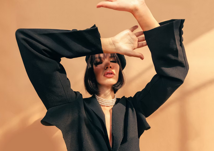 The Role of Tech-Integrated Accessories in Smart Fashion